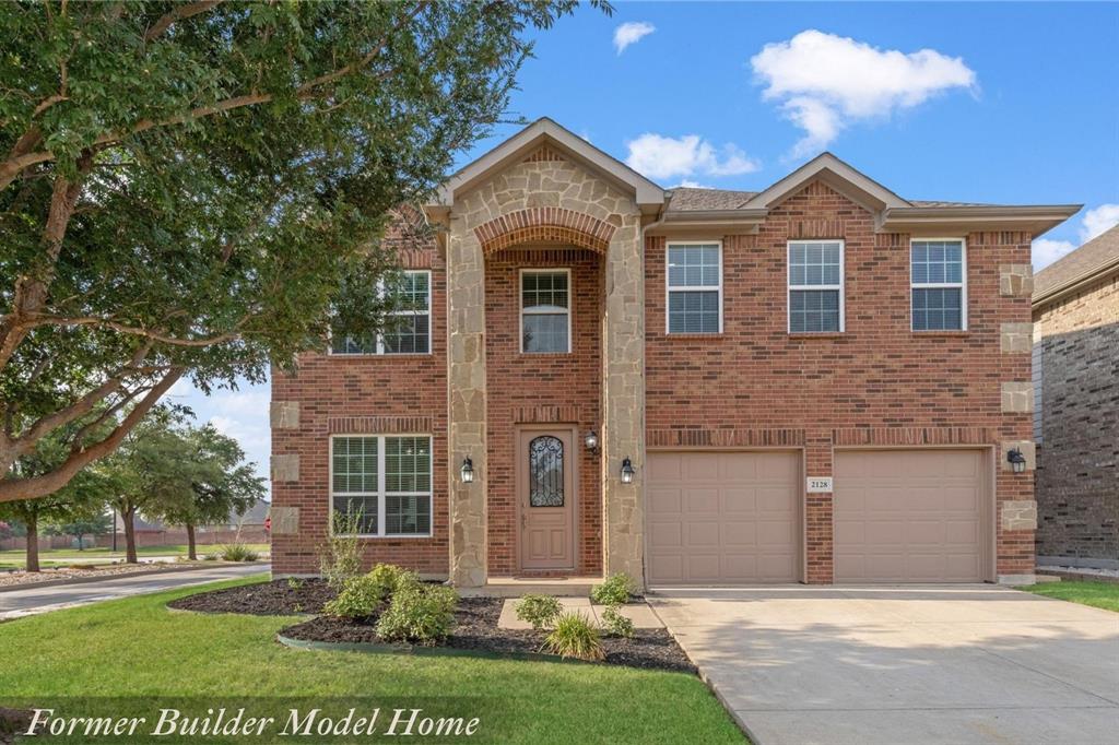 2128 Valley Forge Trl, Fort Worth, TX 76177