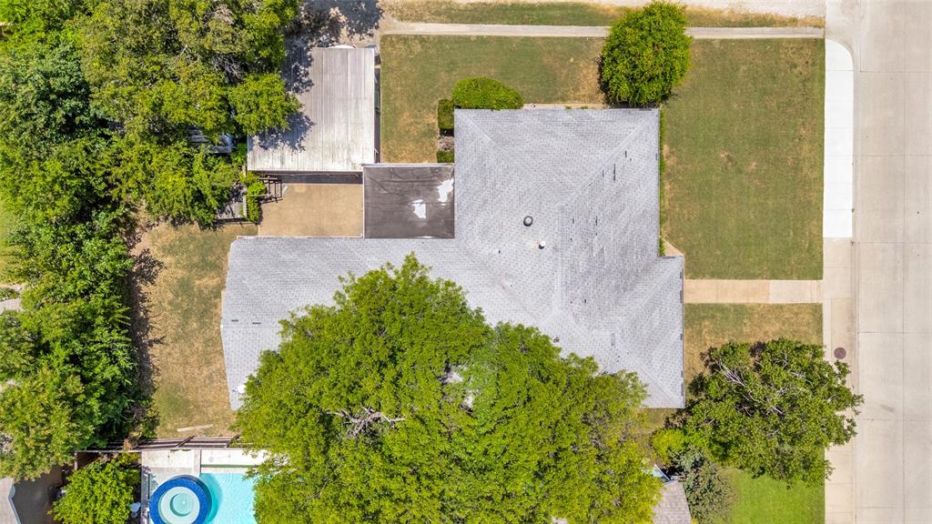 311 S Dooley St, Grapevine, TX 76051 photo