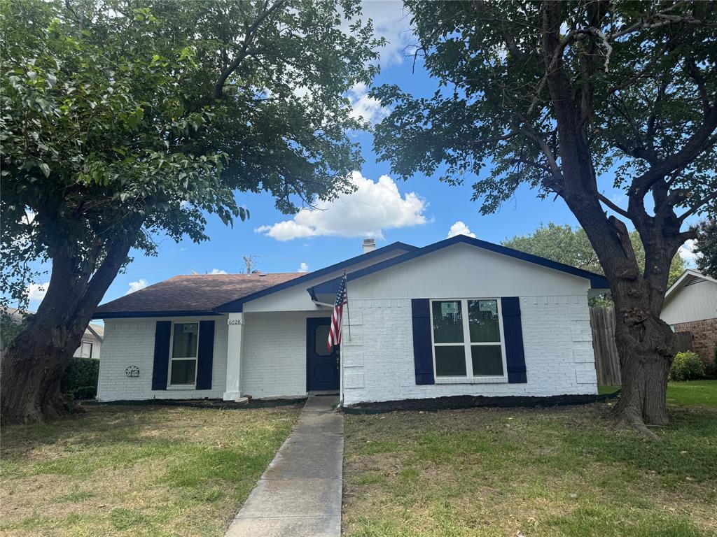 6028 Frontier Ln, Plano, TX 75023