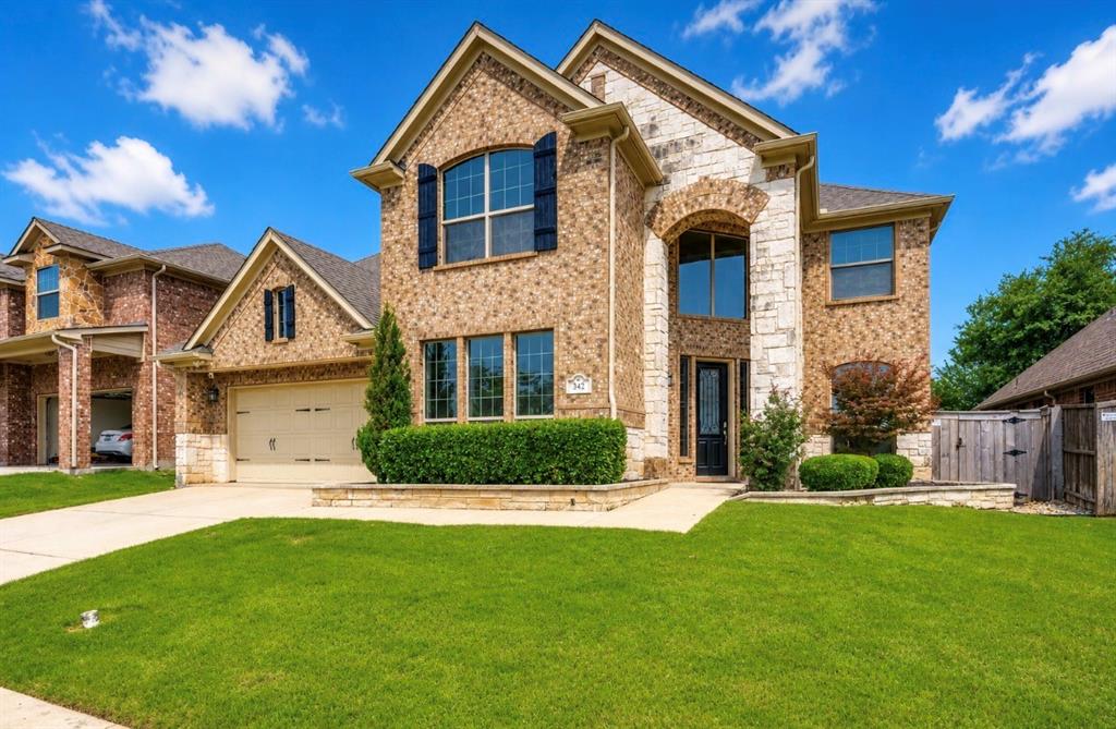 342 Manchester Dr, Roanoke, TX 76262