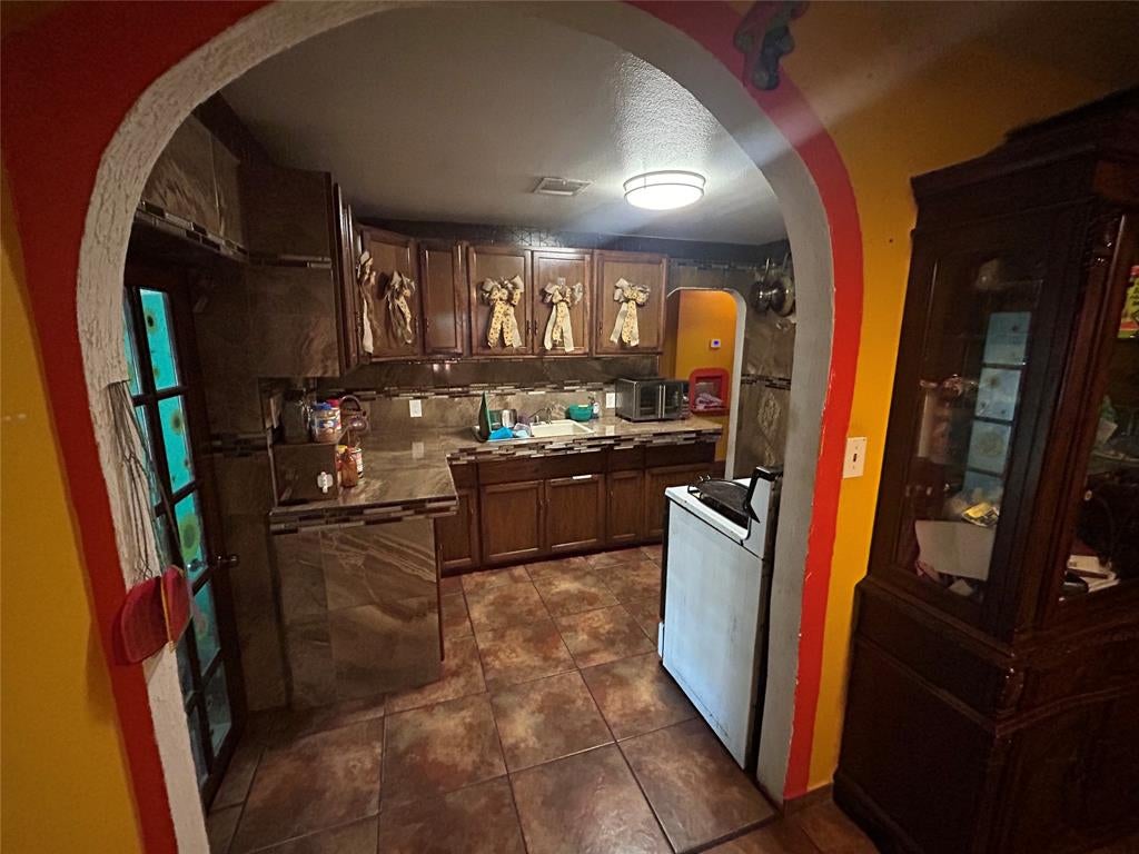 6709 Lovett Ave, Dallas, TX 75227 photo