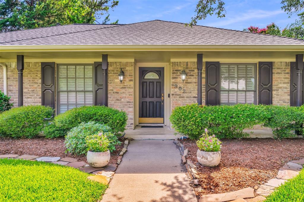 902 Dunbarton Dr, Richardson, TX 75081 photo