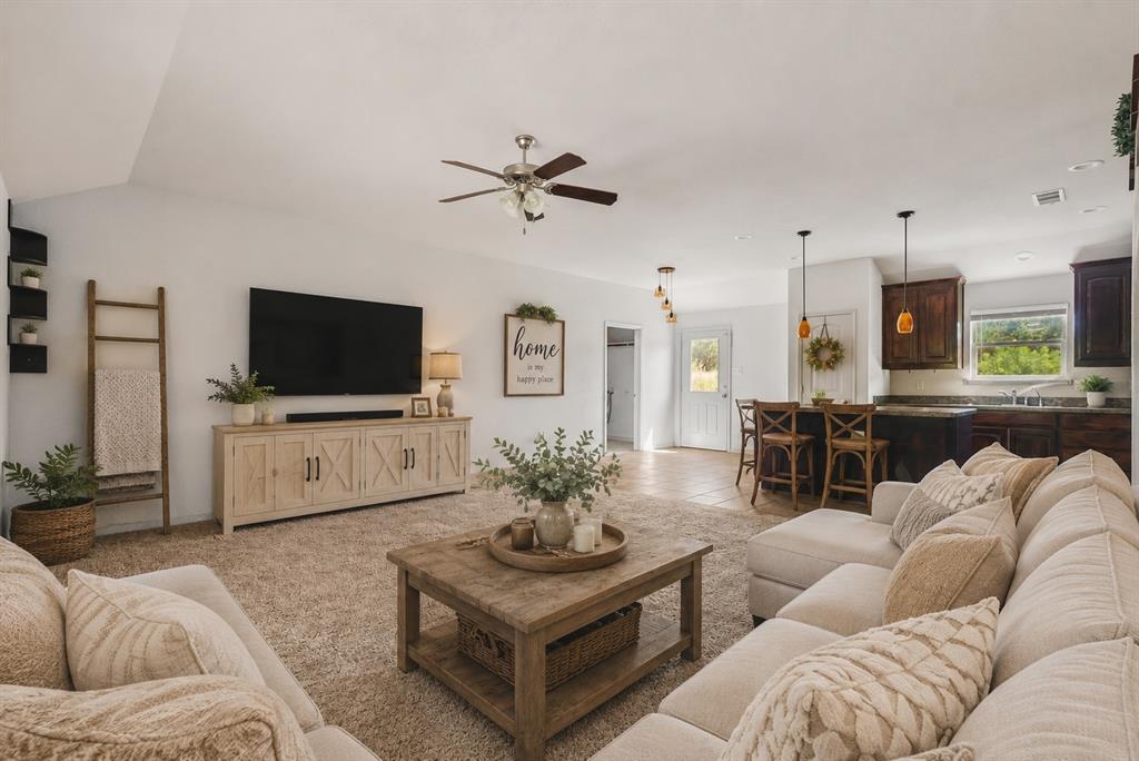 506 Brazos Hills Dr, Weatherford, TX 76087 photo