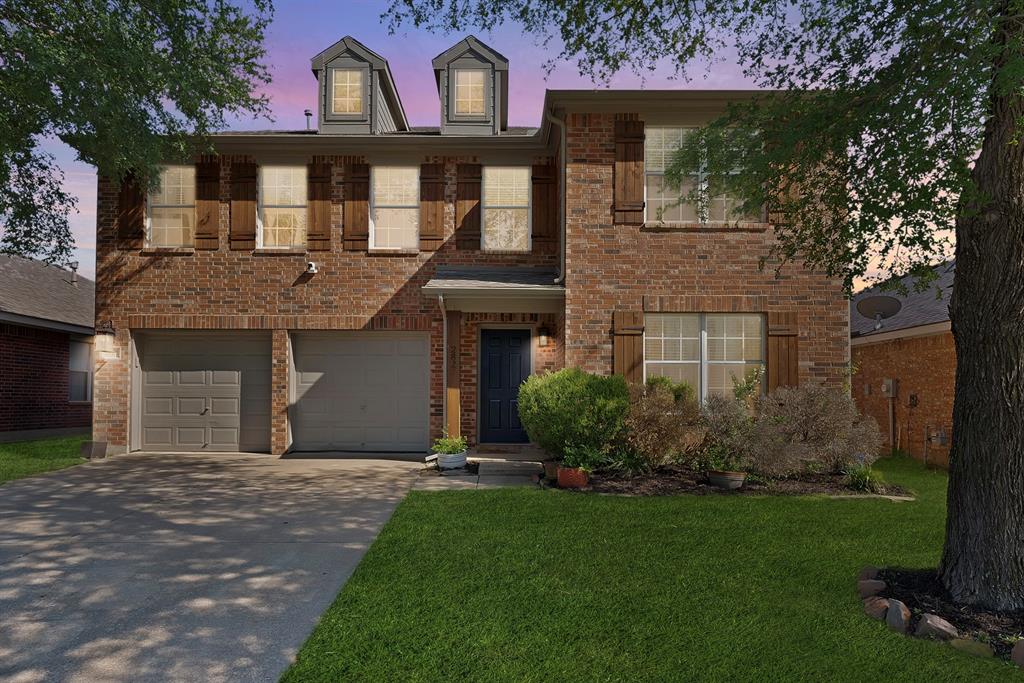 2827 Grandview Dr, Grand Prairie, TX 75052 photo