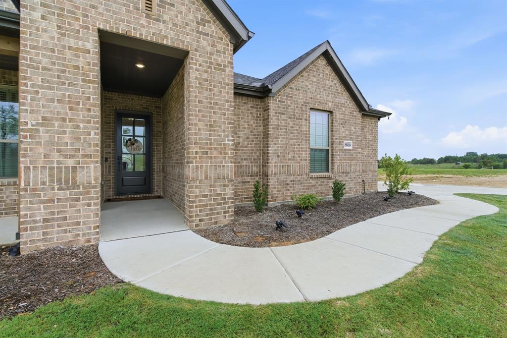 8800 Prather Rd, Springtown, TX 76082 photo