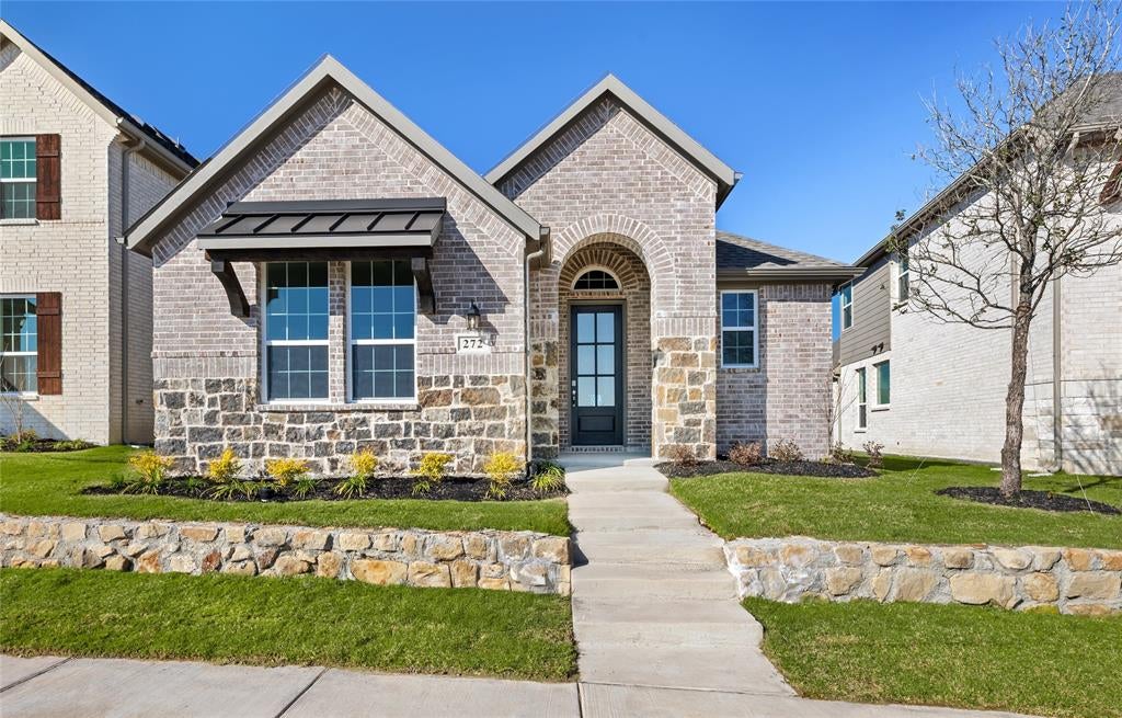 272 Bassett Hall Rd, Fate, TX 75189