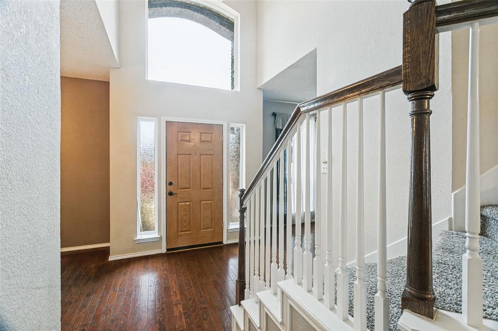 1400 Wentworth Dr, Lewisville, TX 75067 photo