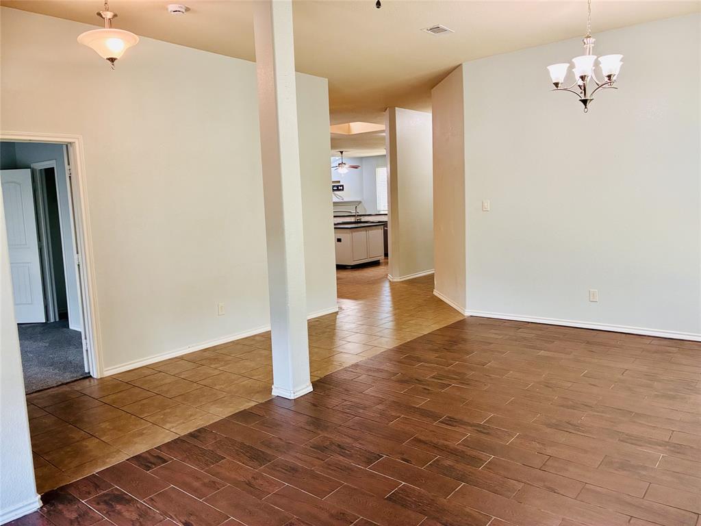 2229 Caroline Dr, Weatherford, TX 76087 photo