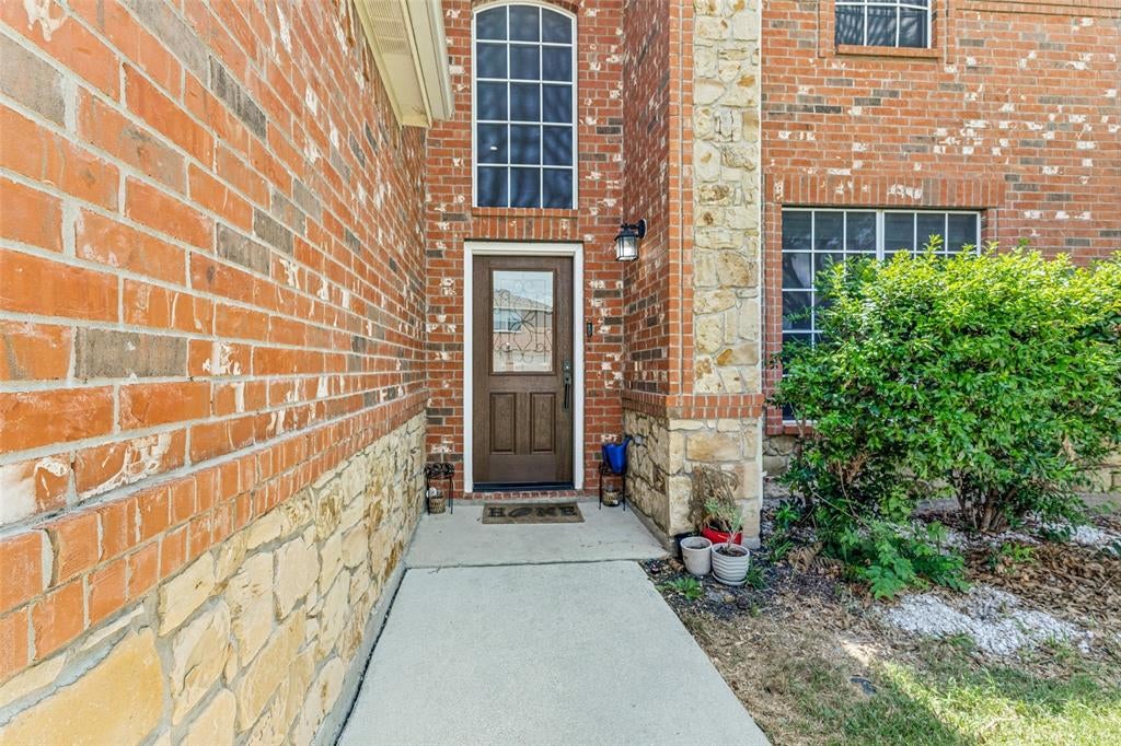 5712 Mountain Stream Trl, Fort Worth, TX 76244 photo