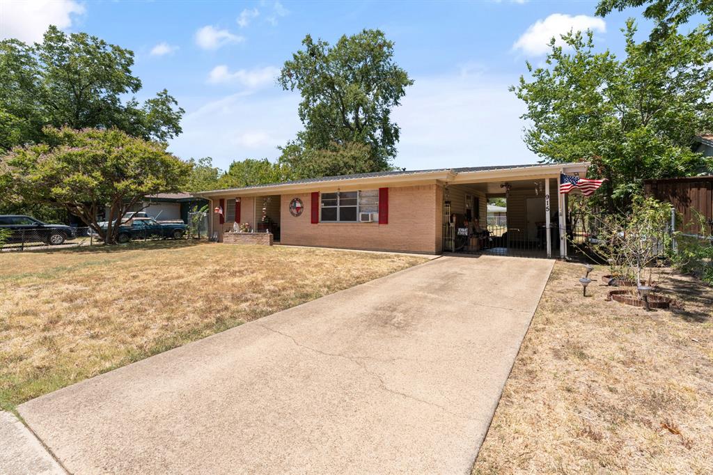 915 Liberty Dr, Irving, TX 75061 photo