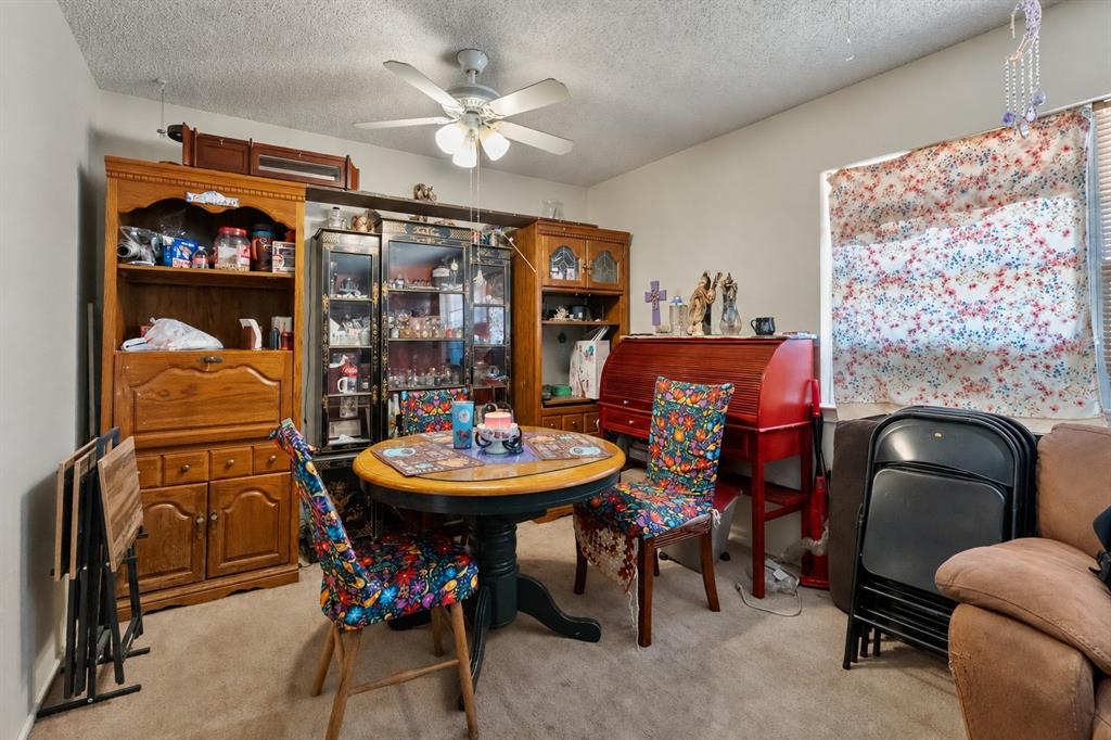915 Liberty Dr, Irving, TX 75061 photo