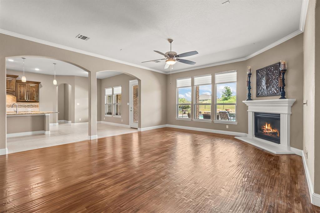 12731 Bella Roma Dr, Fort Worth, TX 76126 photo