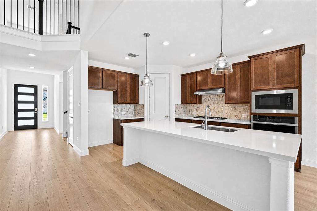 546 Wisteria St, Oak Point, TX 75068 photo