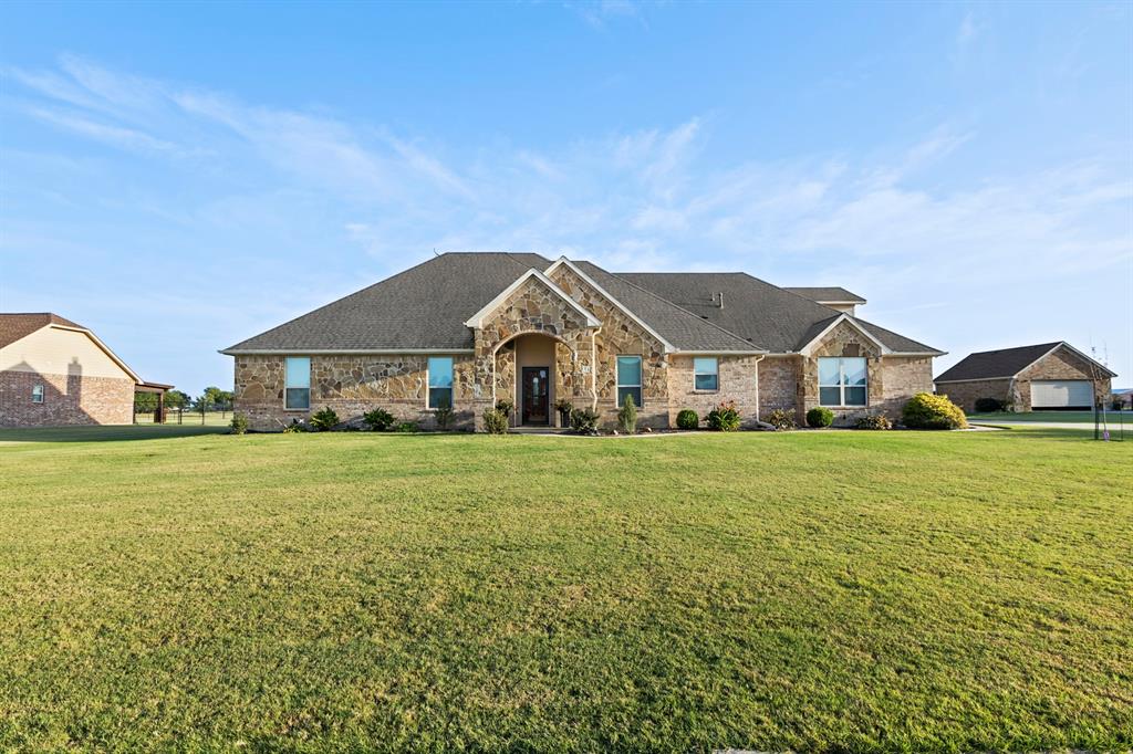 4055 Hackberry Cir, Caddo Mills, TX 75135