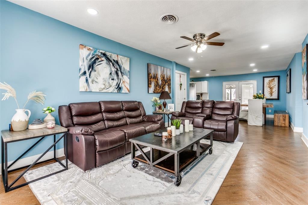 3112 Sidney Dr, Mesquite, TX 75150 photo