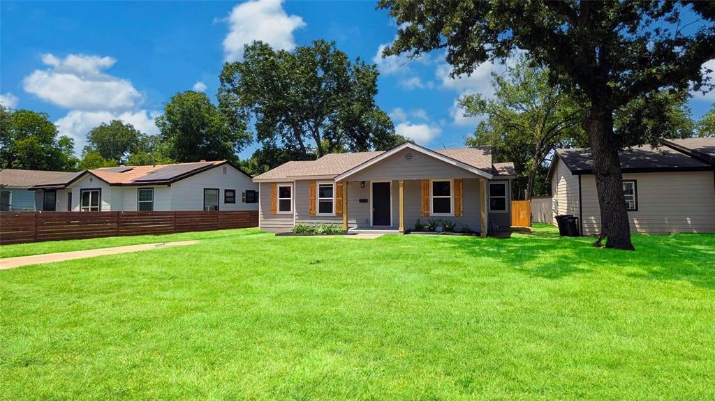3725 Childress St, Fort Worth, TX 76119 photo