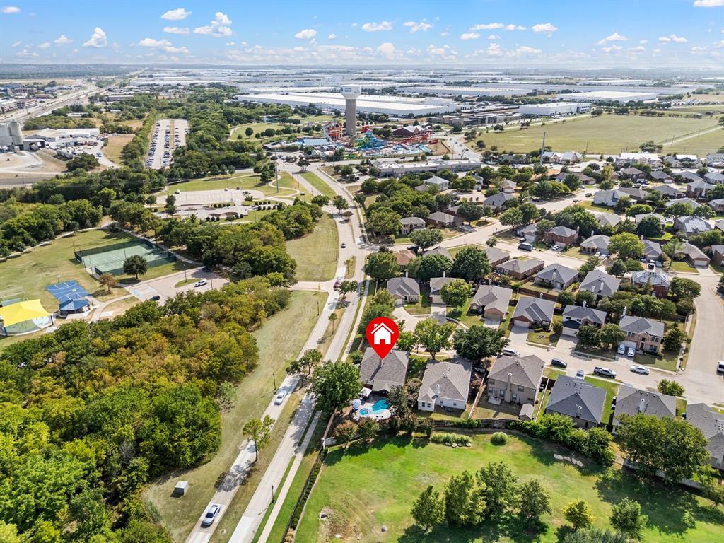 1100 Indian Trail Ct, Roanoke, TX 76262