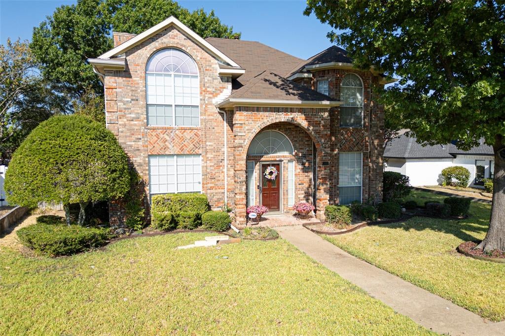 105 Boulder Creek Dr, Desoto, TX 75115 photo