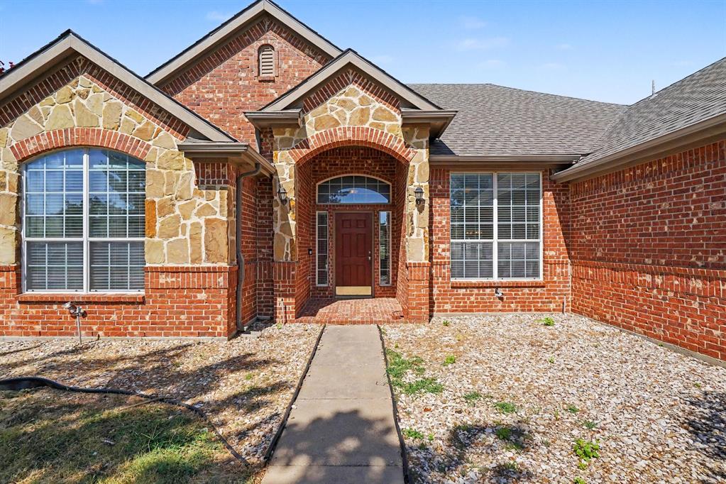 4056 Running Brook Dr, Joshua, TX 76058 photo