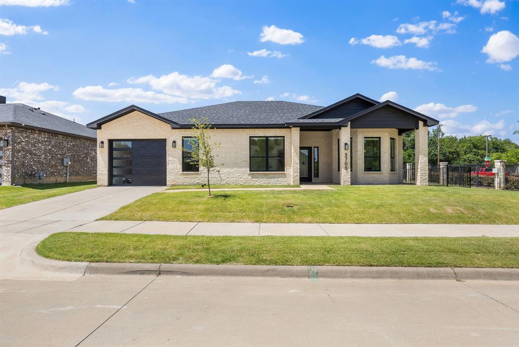 3700 Creek View Dr, Mckinney, TX 75071