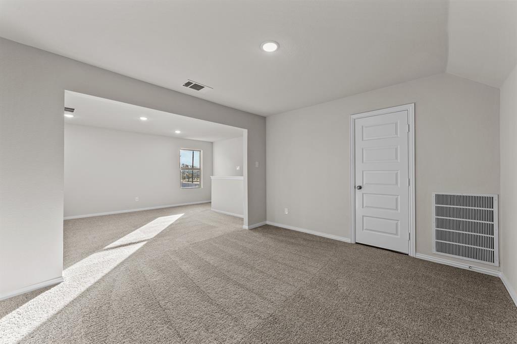 615 Forest Haven Dr, Van Alstyne, TX 75495 photo