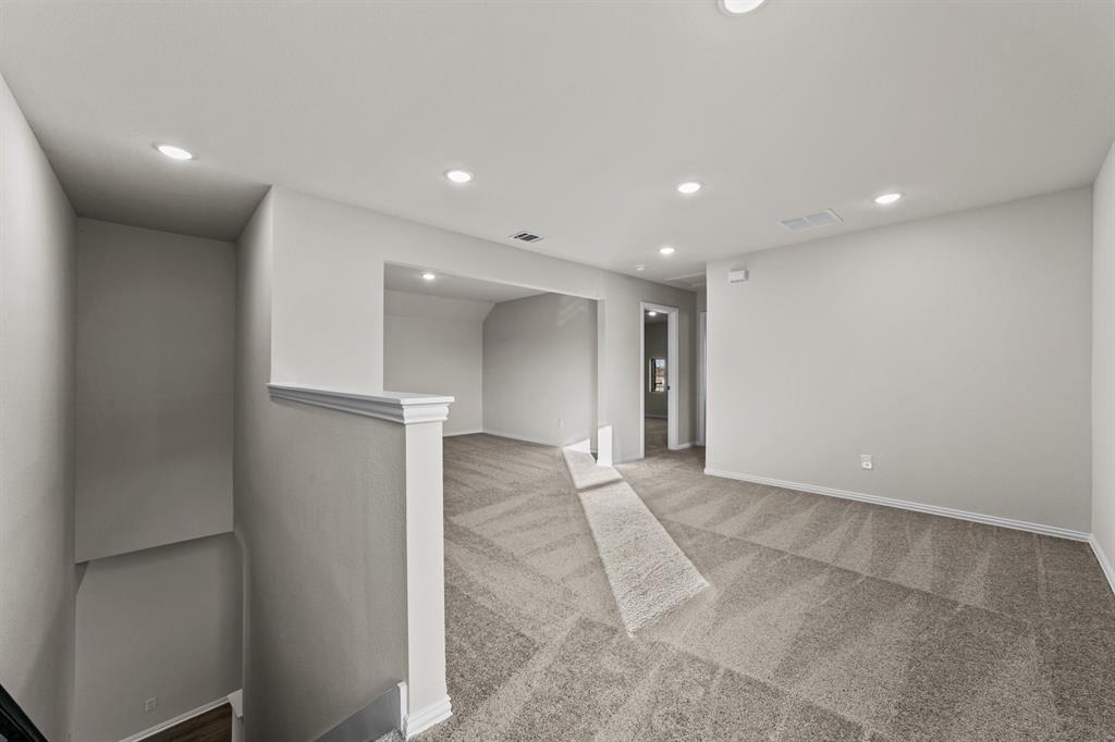 615 Forest Haven Dr, Van Alstyne, TX 75495 photo