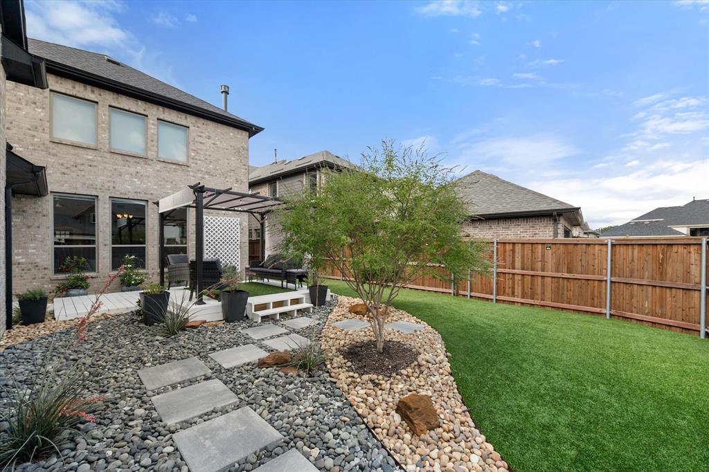 1429 Cypress Thorn Dr, Arlington, TX 76005 photo