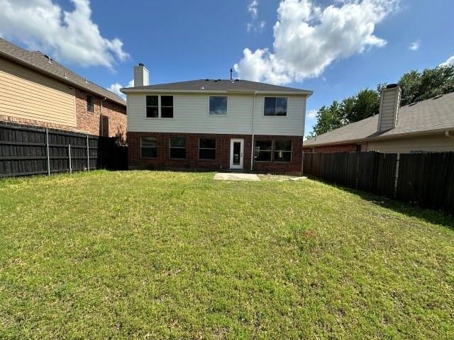 2836 Grandview Dr, Grand Prairie, TX 75052 photo