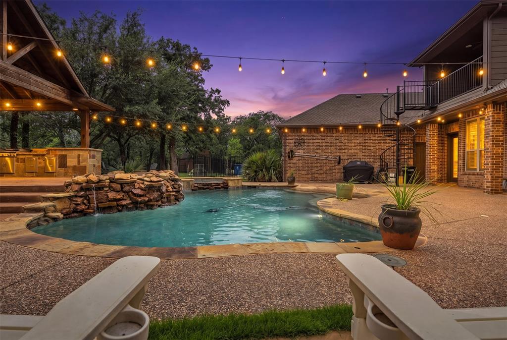 140 Eagles Peak Ln, Double Oak, TX 75077