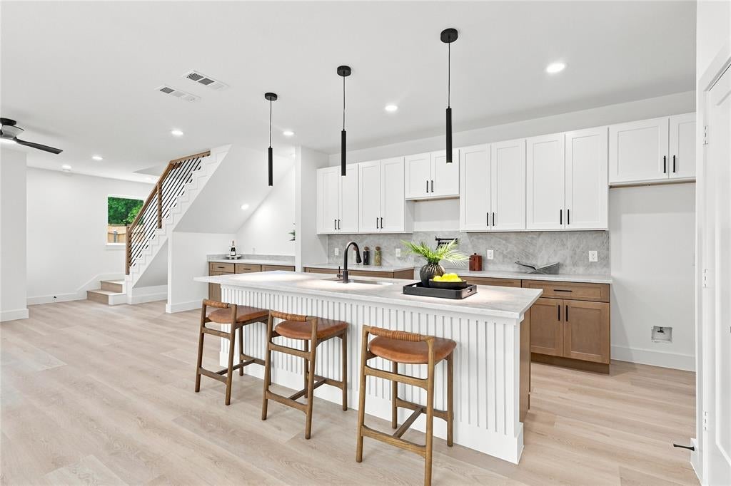 4004 AND 4006 S Denley Dr, Dallas, TX 75216 photo