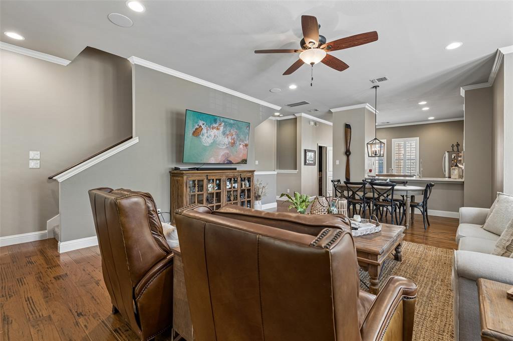 600 E Bluff St, Fort Worth, TX 76102 photo