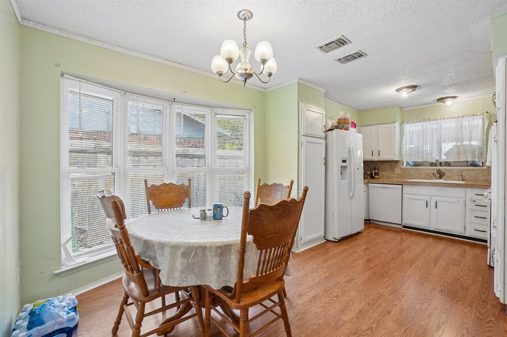 813 Blue Ridge Trl, Saginaw, TX 76179 photo