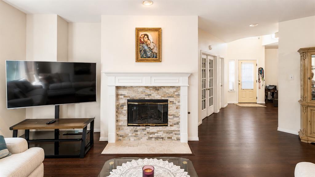5412 Pecan Creek Cir, Fort Worth, TX 76244 photo