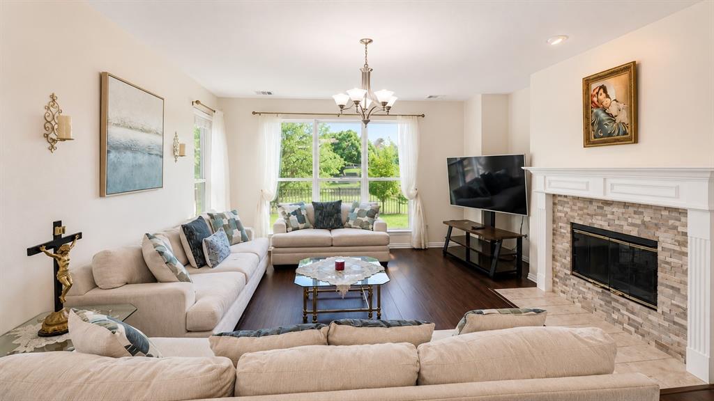 5412 Pecan Creek Cir, Fort Worth, TX 76244 photo