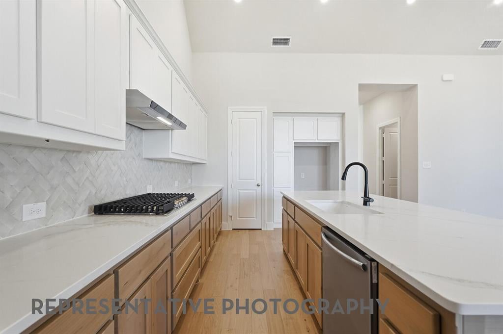 9011 Wildberry Rd, Oak Point, TX 75068 photo