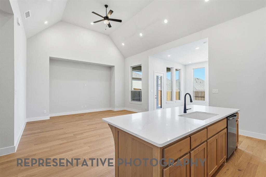 9011 Wildberry Rd, Oak Point, TX 75068 photo