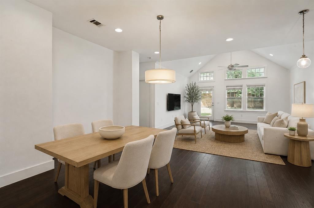 629 Bishop Heights Ln, Dallas, TX 75208 photo