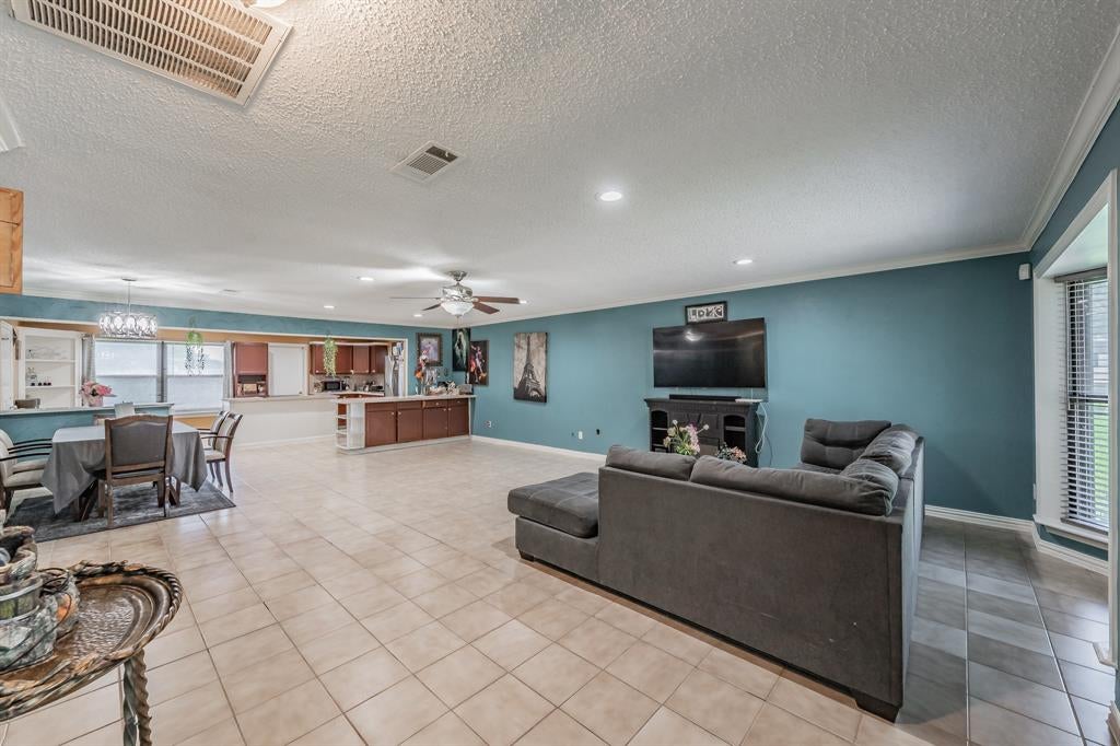 713 Keystone St, Mesquite, TX 75149 photo