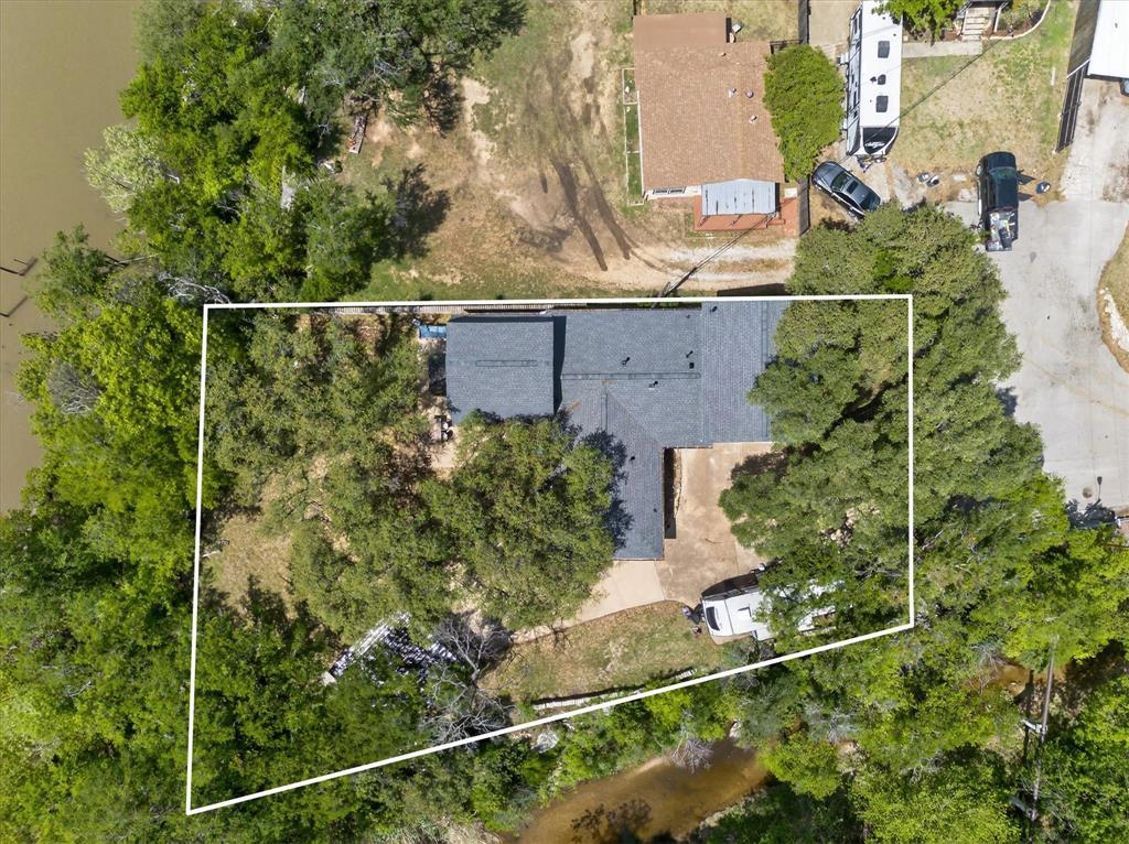 7036 Lotus Trl, Lake Worth, TX 76135