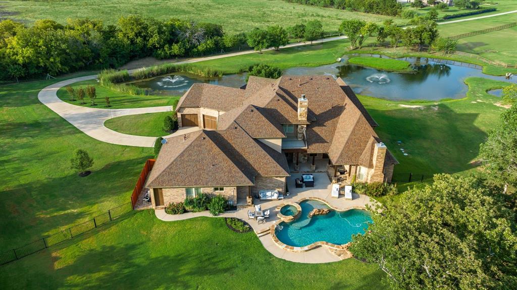 737 Manor Dr, Argyle, TX 76226