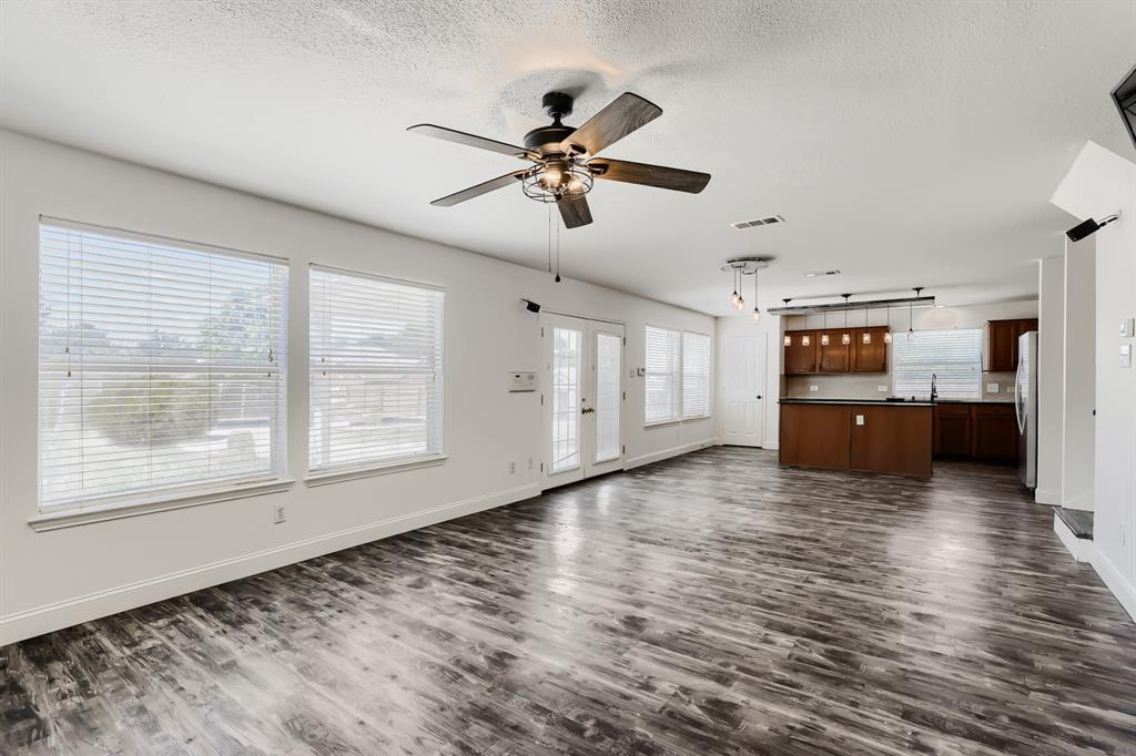 5602 Vista Park Ln, Sachse, TX 75048 photo