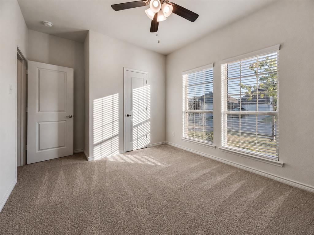 3206 Catoosa Ln, Aubrey, TX 76227 photo