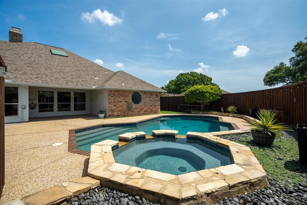 2112 Evergreen Dr, Plano, TX 75075 photo