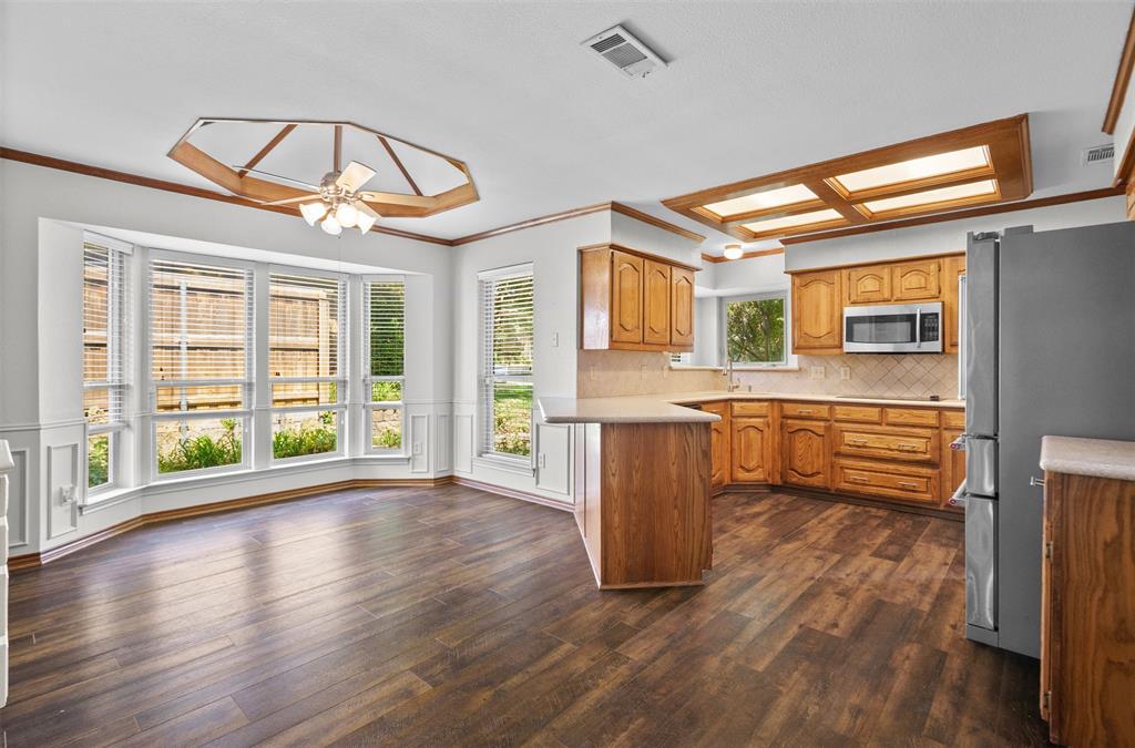 2112 Evergreen Dr, Plano, TX 75075 photo