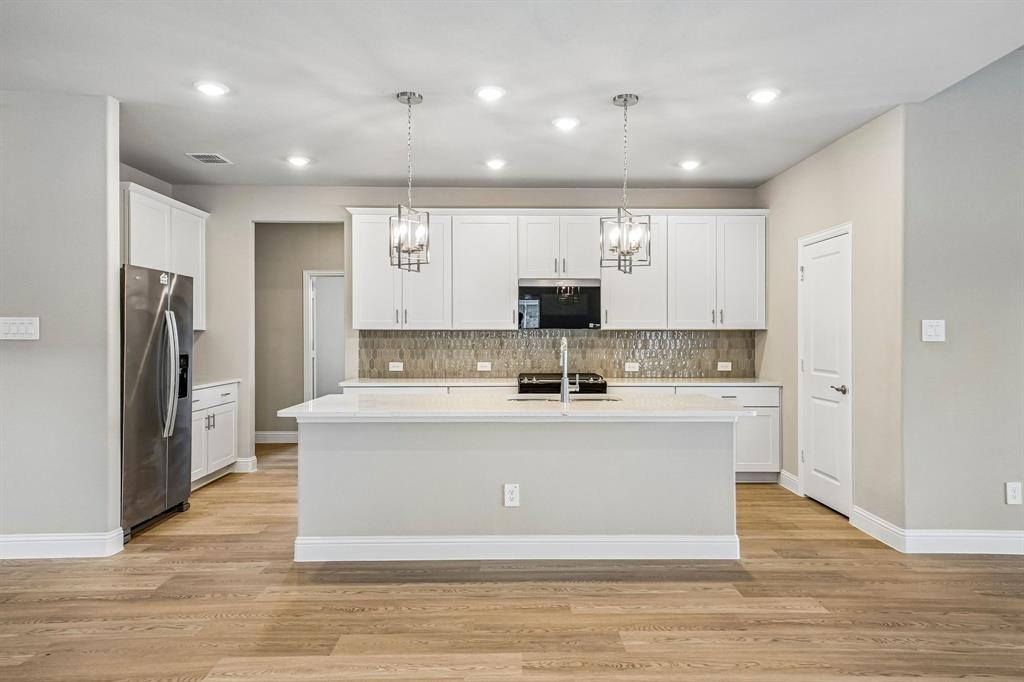3229 Scorpion Ln, Fort Worth, TX 76179