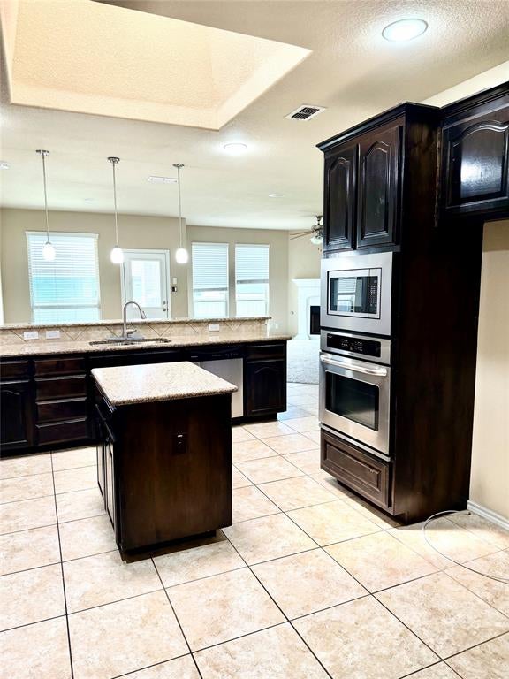 1104 Crest Ridge Dr, Glenn Heights, TX 75154 photo