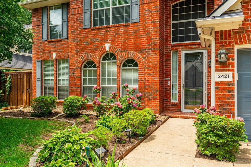 2421 Hunters Run, Flower Mound, TX 75028 photo