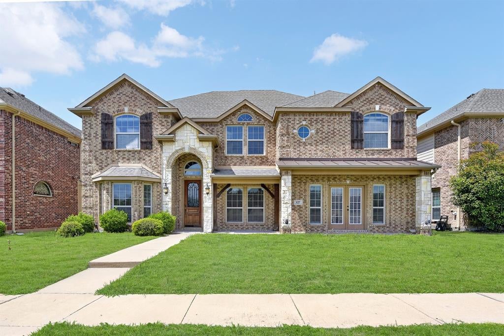 127 Lake Trail Dr, Red Oak, TX 75154 photo