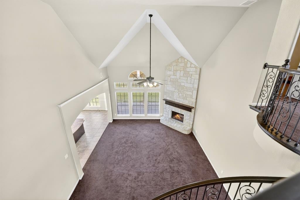 127 Lake Trail Dr, Red Oak, TX 75154 photo