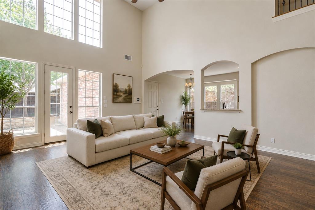 6898 Valley Brook Dr, Frisco, TX 75035 photo